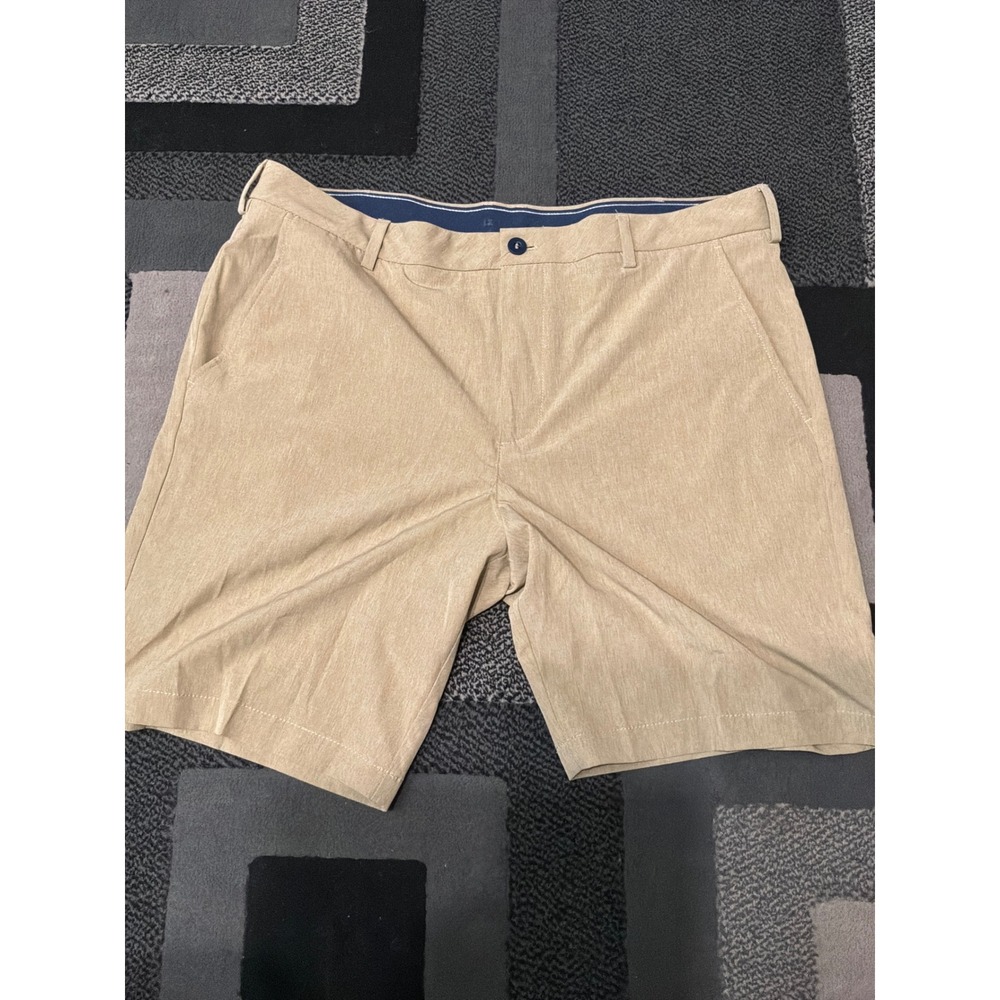 Izod Advantage Performance Shorts Mens 38 Khaki Excellent